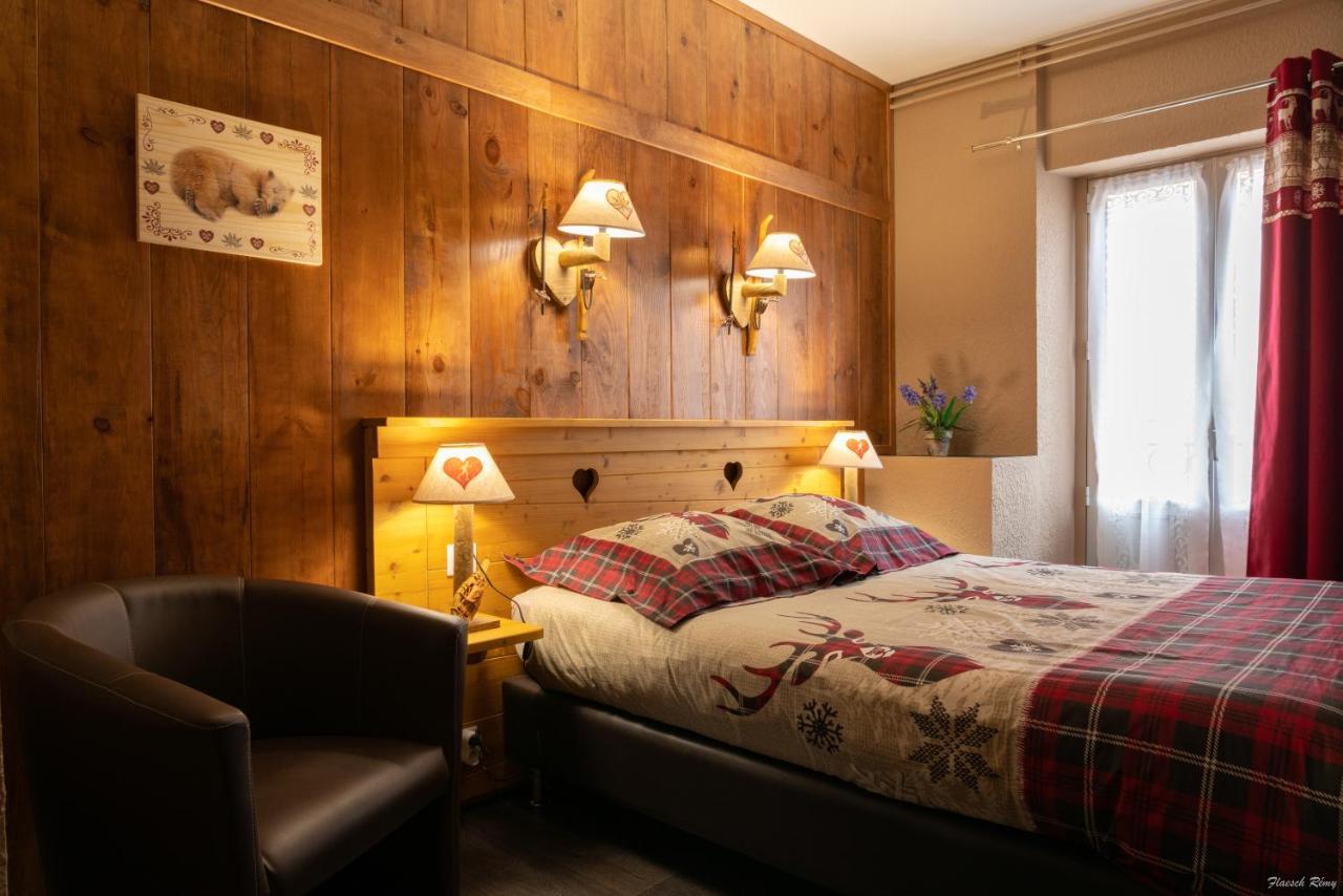 Hotel Quin Te Va Cauterets Exterior photo