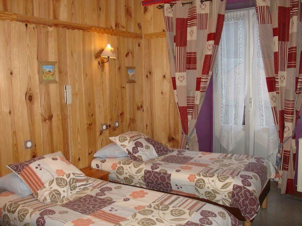 Hotel Quin Te Va Cauterets Exterior photo